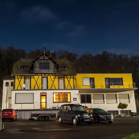 Hotel The Venue Frankfurt-Hahn Airport Hirschfeld Exterior foto