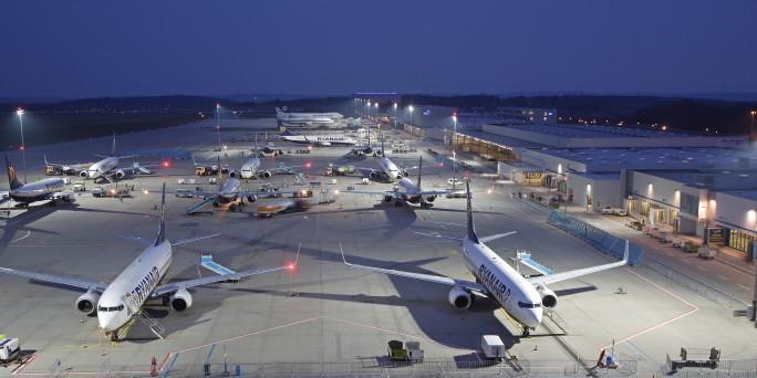Hotel The Venue Frankfurt-Hahn Airport Hirschfeld Exterior foto