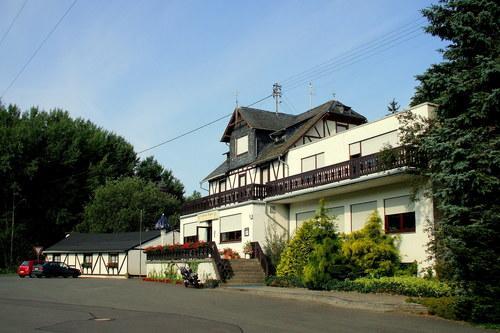 Hotel The Venue Frankfurt-Hahn Airport Hirschfeld Exterior foto